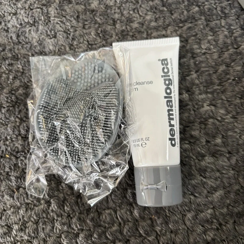 Dermalogica Precleanse Balm With Cleansing Mitt - 0.5 oz / 15 ml  (travel  Size)